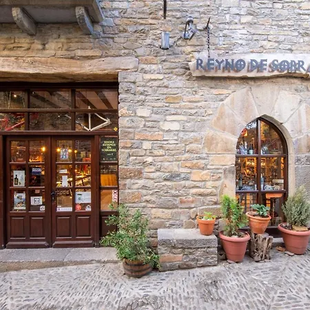 Casa Rivera * Ainsa